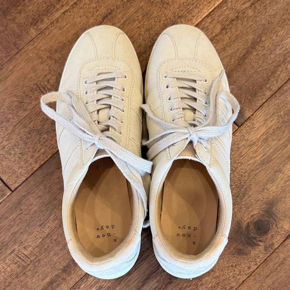 A New Day Cream Women's Sneakers